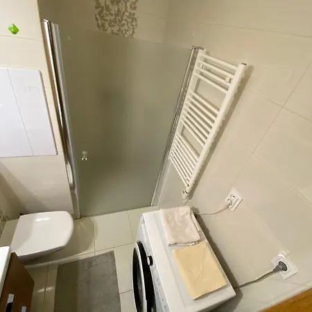 Holleho 2 Apartment Trencin