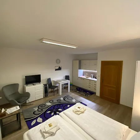 Apartamento Hollého 2
