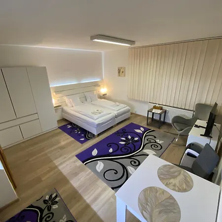 Hollého 2 Apartamento
